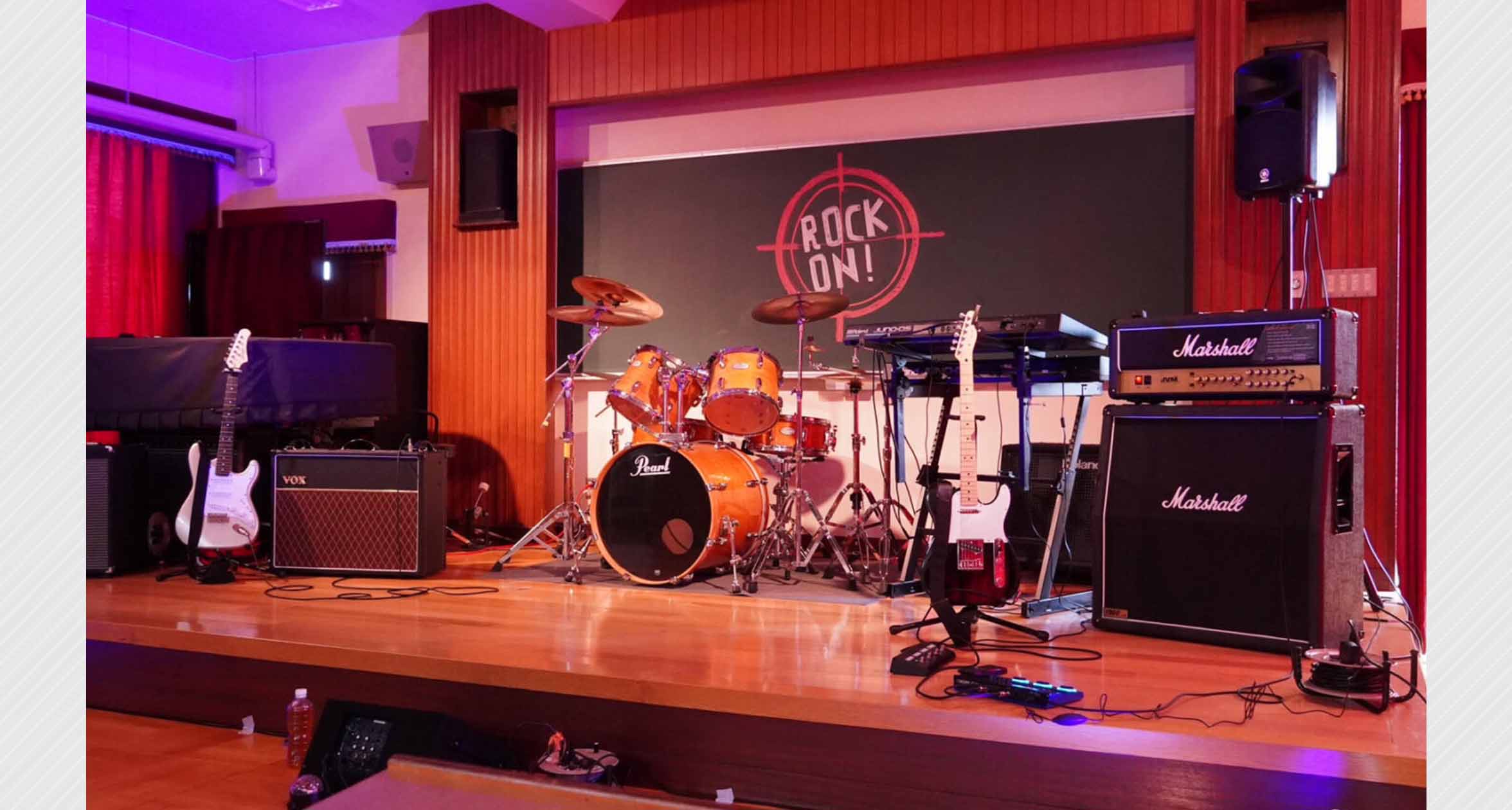 高等学校4　軽音楽部 引退ライブ