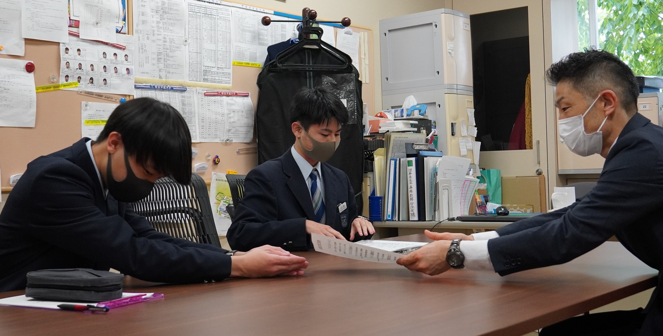 「分かりやすく、時代に即した規則を」高校生徒会との座談会