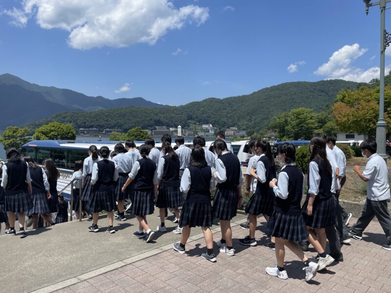 霊峰のもと、心通わす３日間――高１山梨交流合宿（校長著）