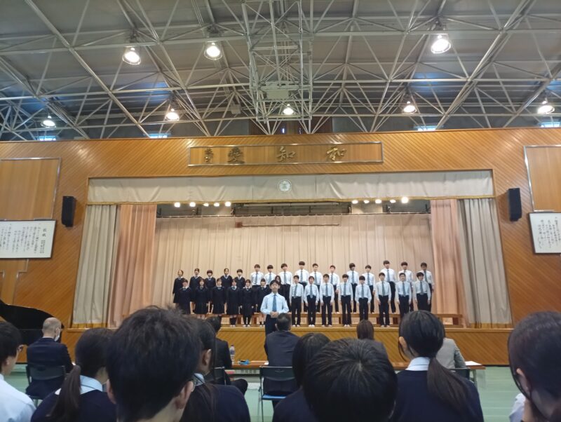 中学合唱コンクールが行われました♪