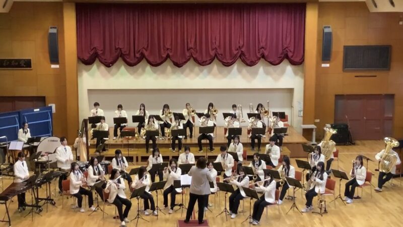 【高校吹奏楽部】クリスマスコンサートを開催しました♪